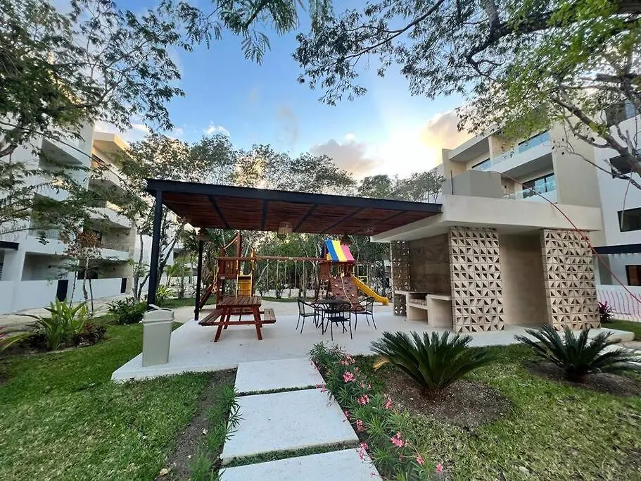 Luxury New Condo With Amazing Pool Playa del Carmen Apartment