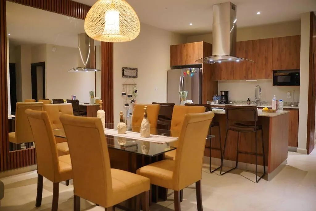 Luxury New Condo With Amazing Pool Playa del Carmen